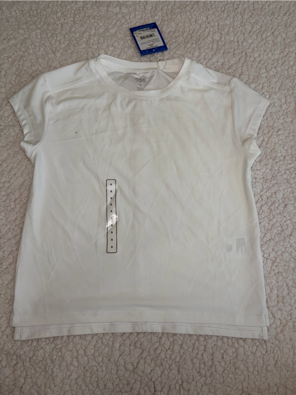 DSG White Short-sleeve Crewneck t-shirt Size Small 8/9